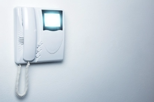 Devis Interphone, Suisse